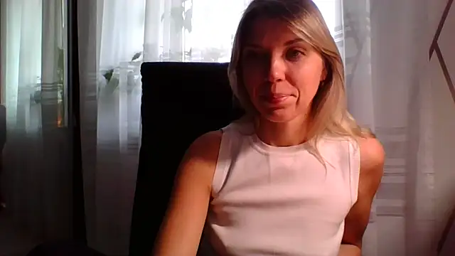 VelvetLove287 online show from December 17, 2025, 8:19 am