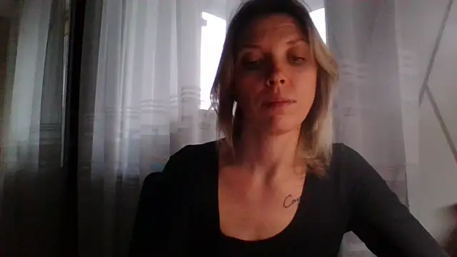 VelvetLove287 online show from February 2, 2025, 2:13 pm
