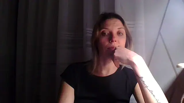 VelvetLove287 online show from February 8, 2025, 7:16 pm