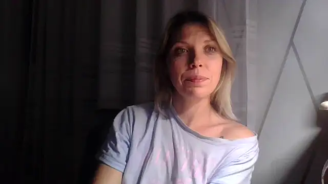 VelvetLove287 online show from January 31, 2025, 8:43 pm
