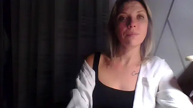 VelvetLove287 online show from February 13, 2025, 7:42 pm