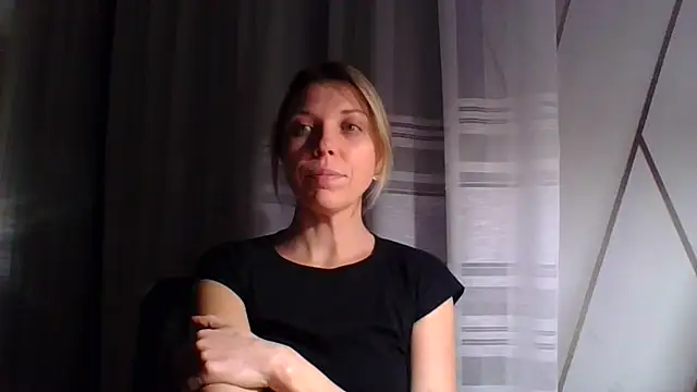 VelvetLove287 online show from January 25, 2025, 7:18 pm
