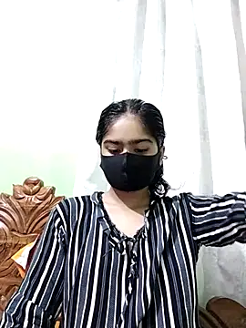 Snapshot of Arisha- chatting on January 31, 2025, 4:59 pm Arisha- online show from January 31, 2025, 4:59 pm