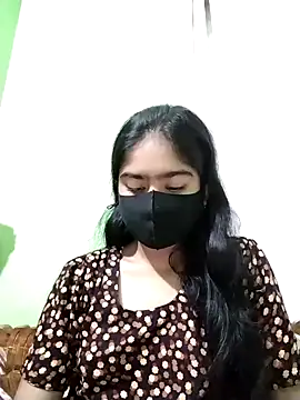 Snapshot of Arisha- chatting on February 17, 2025, 11:34 am Arisha- online show from February 17, 2025, 11:34 am