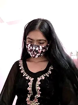 Snapshot of Arisha- chatting on September 19, 2025, 7:51 pm Arisha- online show from September 19, 2025, 7:51 pm