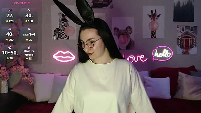 Fluffy Tiffy online show from February 13, 2025, 12:57 am