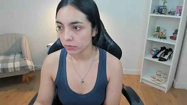  BellaEvans  online show from March 5, 2026, 5:48 am