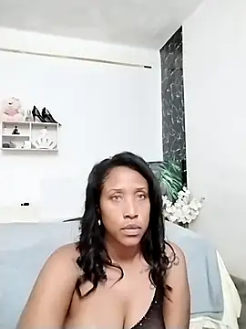 LadyEbonyX online show from January 8, 2025, 1:32 am