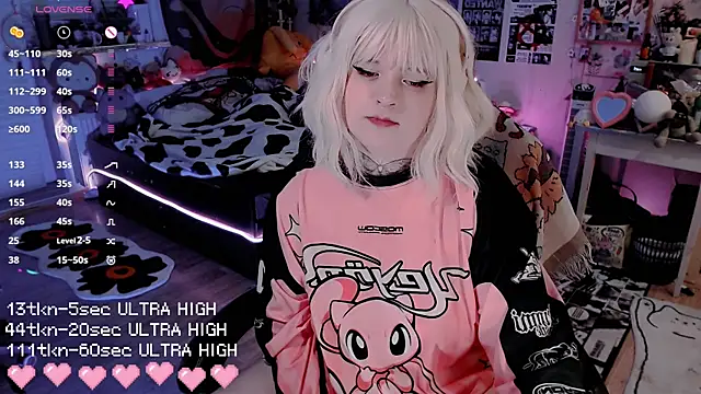 Snapshot of noori__hope chatting on September 24, 2025, 11:32 pm noori  hope online show from September 24, 2025, 11:32 pm