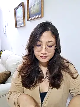 Snapshot of Mia_Ruiz chatting on September 20, 2025, 2:38 am Mia Ruiz online show from September 20, 2025, 2:38 am