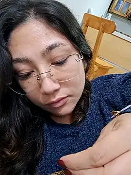 Snapshot of Mia_Ruiz chatting on September 26, 2025, 2:18 am Mia Ruiz online show from September 26, 2025, 2:18 am