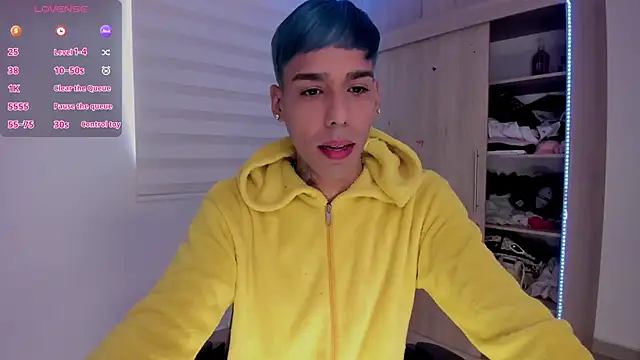 aldrinwhite online show from March 2, 2025, 1:42 pm