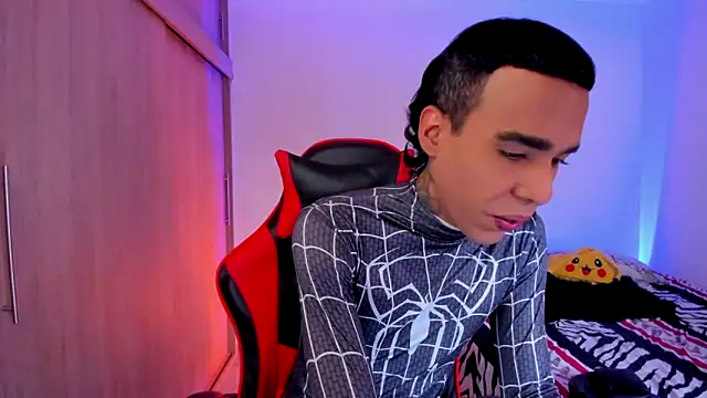 aldrinwhite online show from February 23, 2026, 4:40 pm