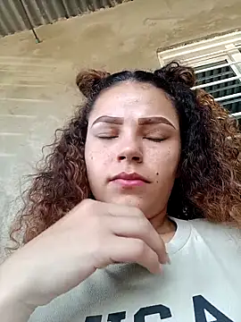 Mommy-Hot online show from February 25, 2025, 1:53 pm