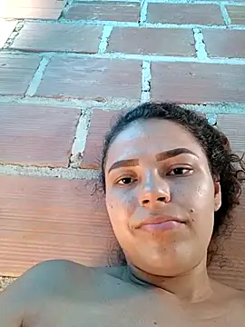 Mommy-Hot online show from March 1, 2025, 9:48 pm