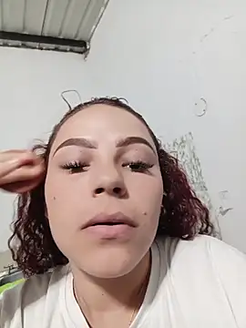 Mommy-Hot online show from May 14, 2026, 2:52 am