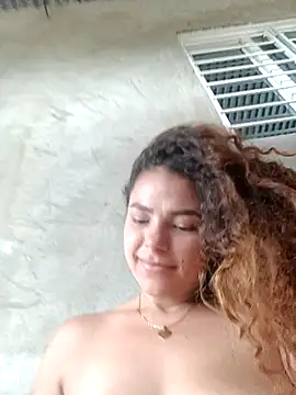 Mommy-Hot online show from March 9, 2025, 10:41 pm