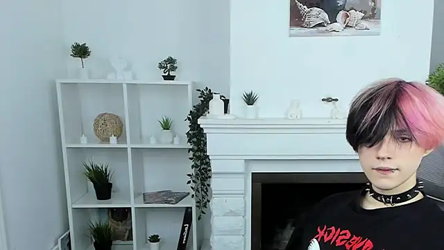 Justin Care online show from September 28, 2025, 8:38 pm