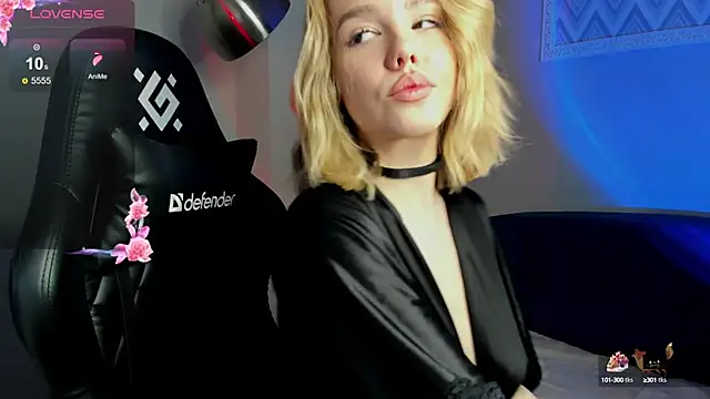 Anna Robinson online show from March 17, 2025, 4:08 am