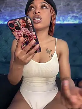 Melany Williams online show from February 12, 2025, 7:56 pm