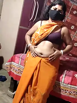 Snapshot of Mourani24 chatting on February 28, 2026, 1:05 am Mourani24 online show from February 28, 2026, 1:05 am