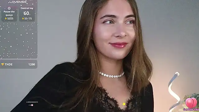 chloi hes online show from November 23, 2025, 10:25 am