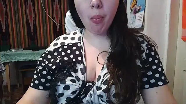 Cora Maro online show from March 17, 2025, 1:57 am