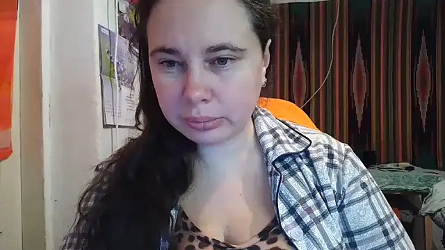 Snapshot of Cora_Maro chatting on October 19, 2025, 9:28 pm Cora Maro online show from October 19, 2025, 9:28 pm