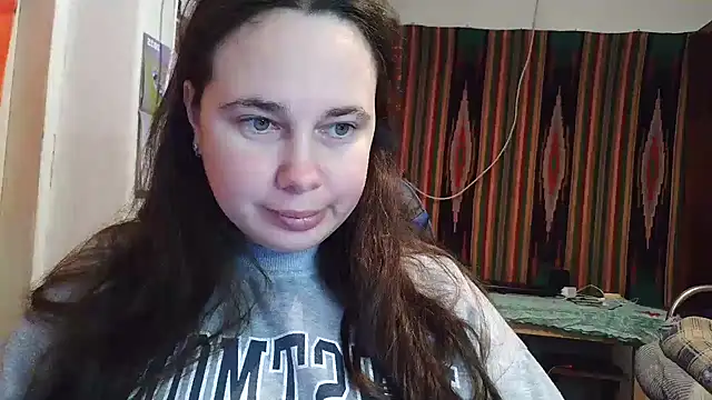 Snapshot of Cora_Maro chatting on October 18, 2025, 11:56 am Cora Maro online show from October 18, 2025, 11:56 am