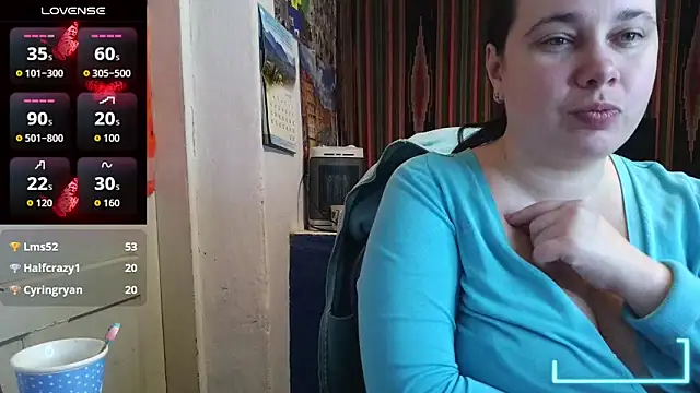 Cora Maro online show from June 3, 2026, 12:55 am