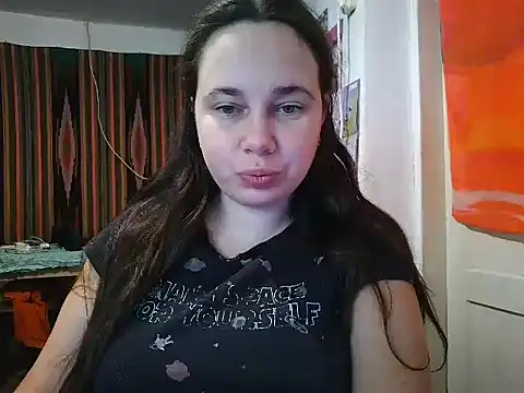 Snapshot of Cora_Maro chatting on October 8, 2025, 12:23 am Cora Maro online show from October 8, 2025, 12:23 am