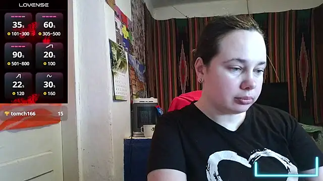 Cora Maro online show from May 26, 2026, 12:42 am