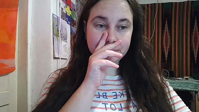 Snapshot of Cora_Maro chatting on October 17, 2025, 12:47 am Cora Maro online show from October 17, 2025, 12:47 am