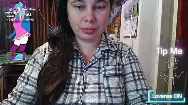 Snapshot of Cora_Maro chatting on September 26, 2025, 11:44 pm Cora Maro online show from September 26, 2025, 11:44 pm