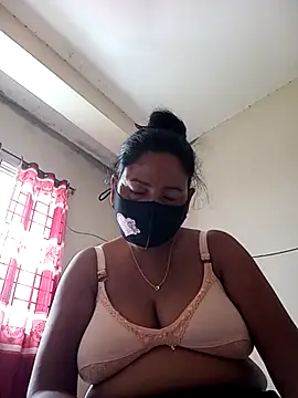 Snapshot of Neha-Roy chatting on September 30, 2025, 4:51 am Neha-Roy online show from September 30, 2025, 4:51 am