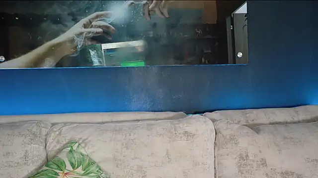 Snapshot of Crhis_N_Derek chatting on September 20, 2025, 3:17 pm Crhis N Derek online show from September 20, 2025, 3:17 pm