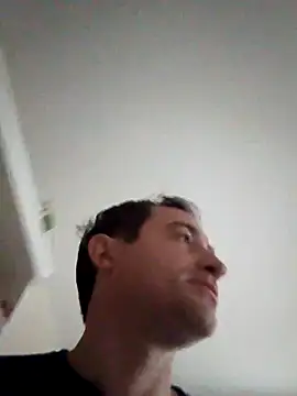 Snapshot of openlegsforyou chatting on October 6, 2025, 6:03 am openlegsforyou online show from October 6, 2025, 6:03 am