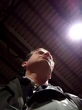 Snapshot of openlegsforyou chatting on October 22, 2025, 4:23 am openlegsforyou online show from October 22, 2025, 4:23 am