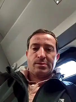 Snapshot of openlegsforyou chatting on September 26, 2025, 6:20 am openlegsforyou online show from September 26, 2025, 6:20 am