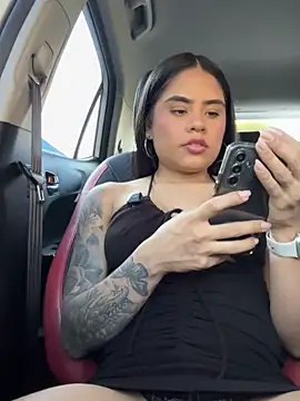 Snapshot of penelopesexx chatting on October 6, 2025, 9:37 pm penelopesexx online show from October 6, 2025, 9:37 pm