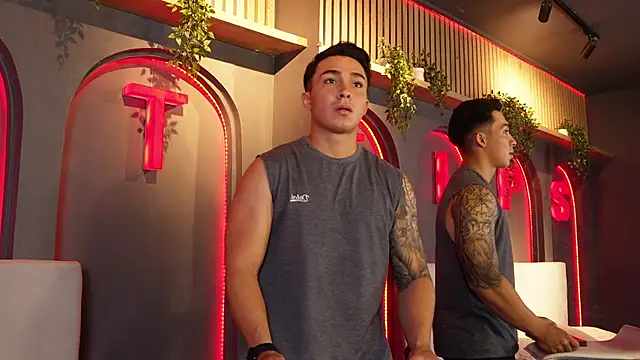 Snapshot of Ryan_Hunt chatting on October 1, 2025, 12:31 pm Ryan Hunt online show from October 1, 2025, 12:31 pm