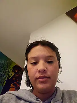 Snapshot of LorenRosse chatting on October 22, 2025, 1:27 am LorenRosse online show from October 22, 2025, 1:27 am