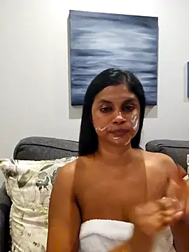 Snapshot of Sensual_indian7 chatting on February 5, 2026, 7:10 pm Sensual indian7 online show from February 5, 2026, 7:10 pm