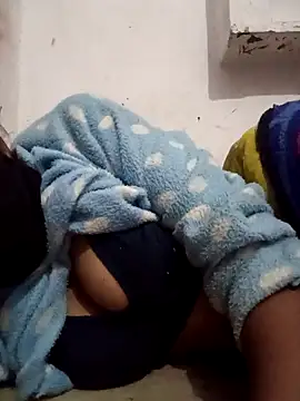 Snapshot of Cutiee_Simran chatting on January 12, 2025, 5:22 pm Cutiee Simran online show from January 12, 2025, 5:22 pm