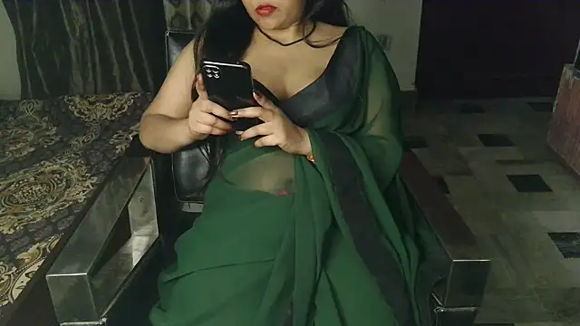 aarushi sharmaa online show from March 19, 2026, 12:49 pm