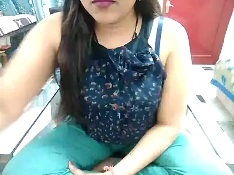 aarushi sharmaa online show from February 17, 2025, 3:55 pm