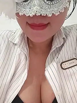 girldam95 online show from March 25, 2026, 5:07 am