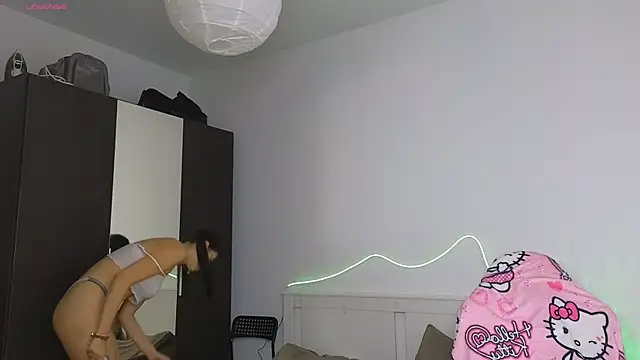 Snapshot of AliceSpark chatting on September 29, 2025, 10:11 am AliceSpark online show from September 29, 2025, 10:11 am