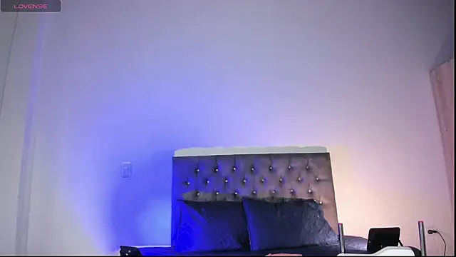 Snapshot of Daila_20_ chatting on October 29, 2025, 12:48 pm Daila 20  online show from October 29, 2025, 12:48 pm