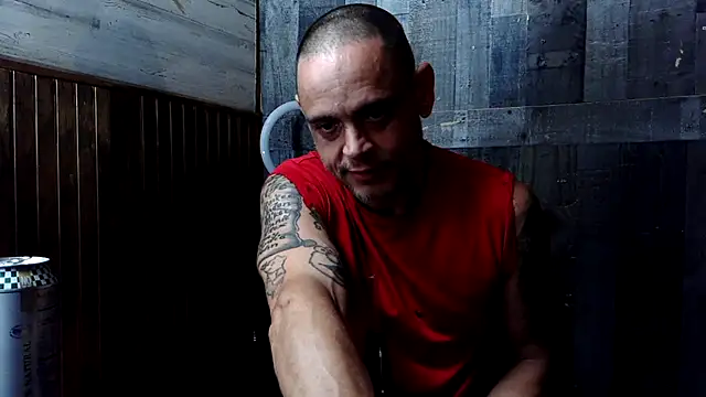 Snapshot of Buffshagswell chatting on October 15, 2025, 4:00 am Buffshagswell online show from October 15, 2025, 4:00 am